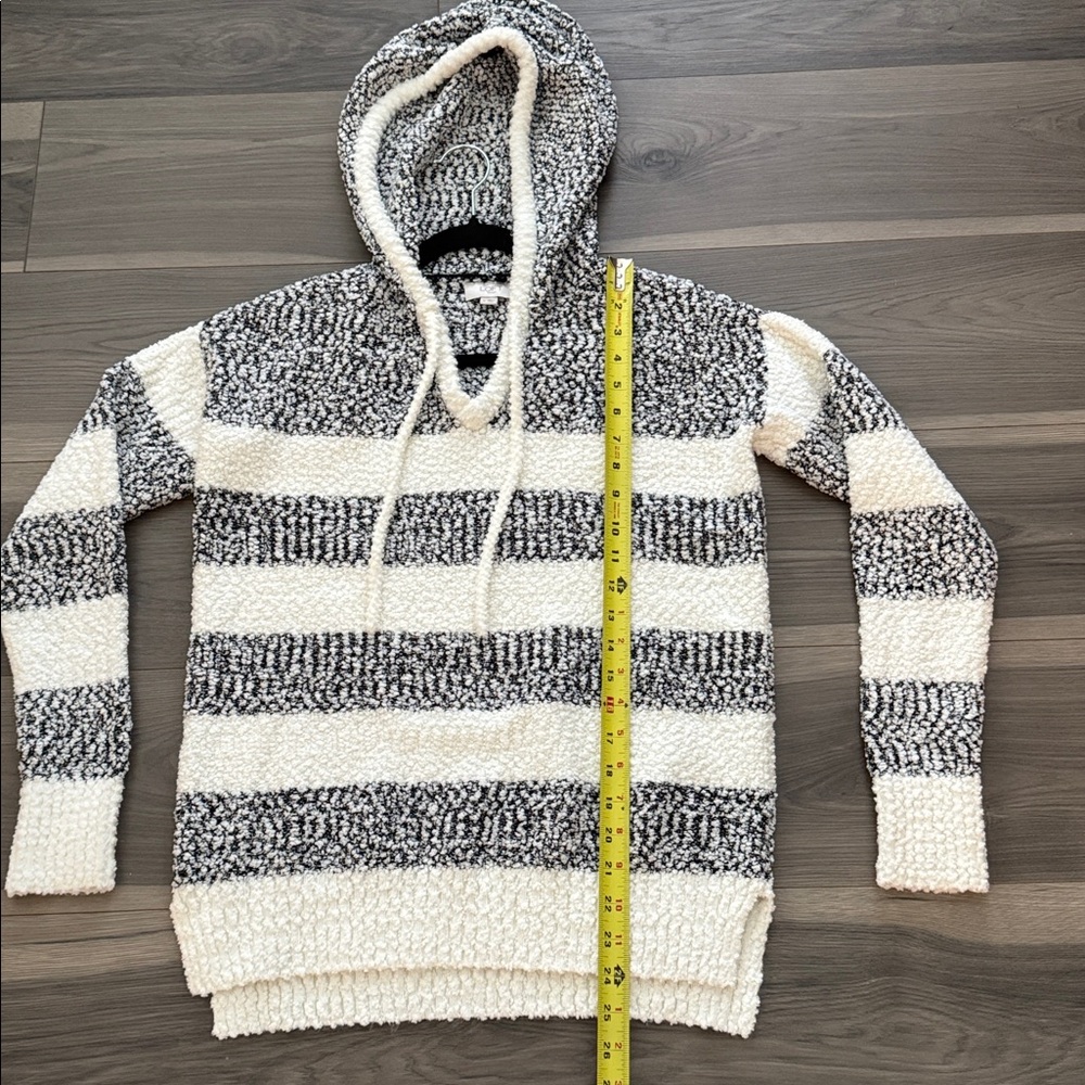 NWOT LOFT Outlet Hooded Pullover Sweater - Picture 11 of 13